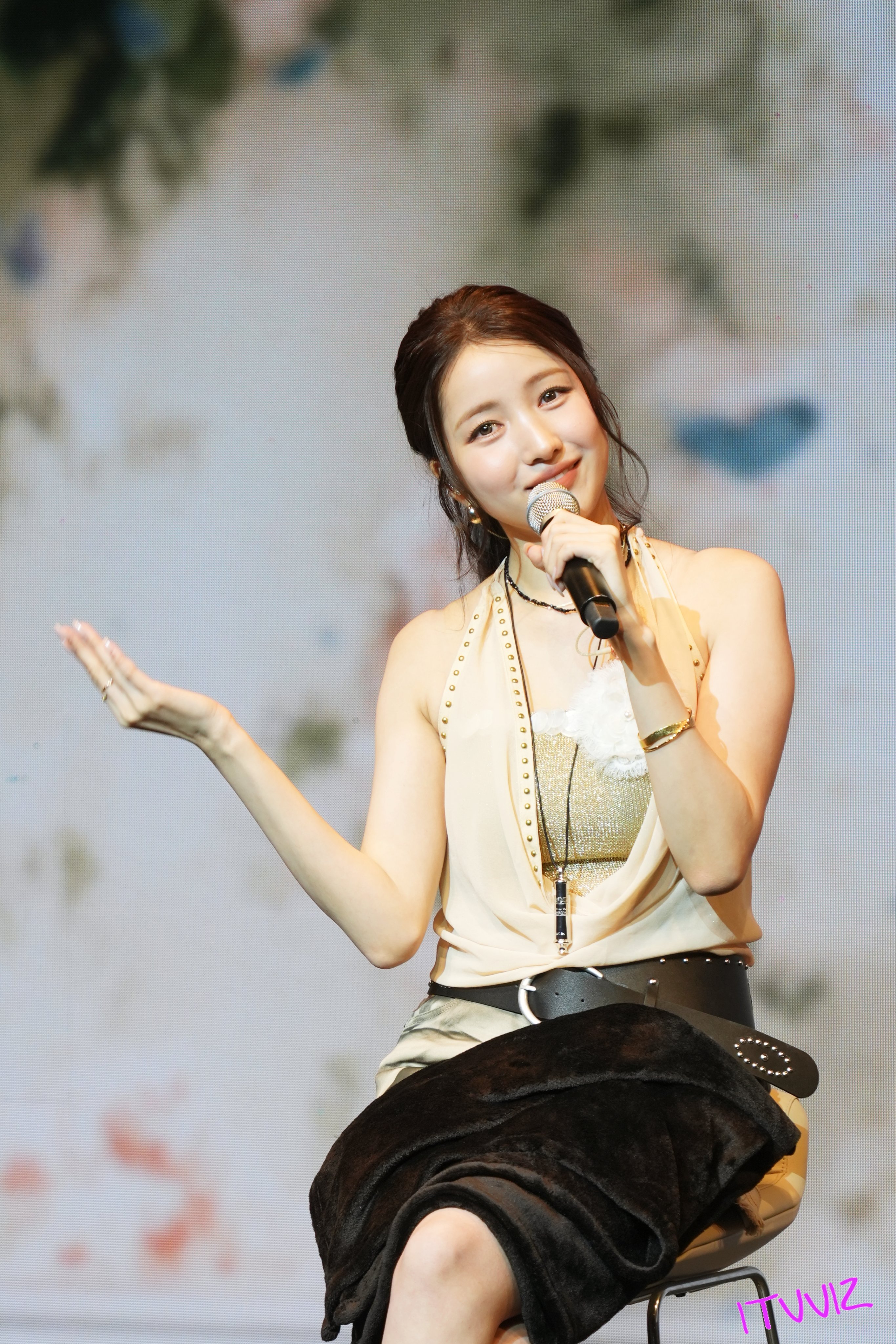 여자친구 소원 wearing PB046B